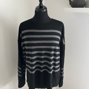 Pendleton Black and Gray Crewneck Sweater